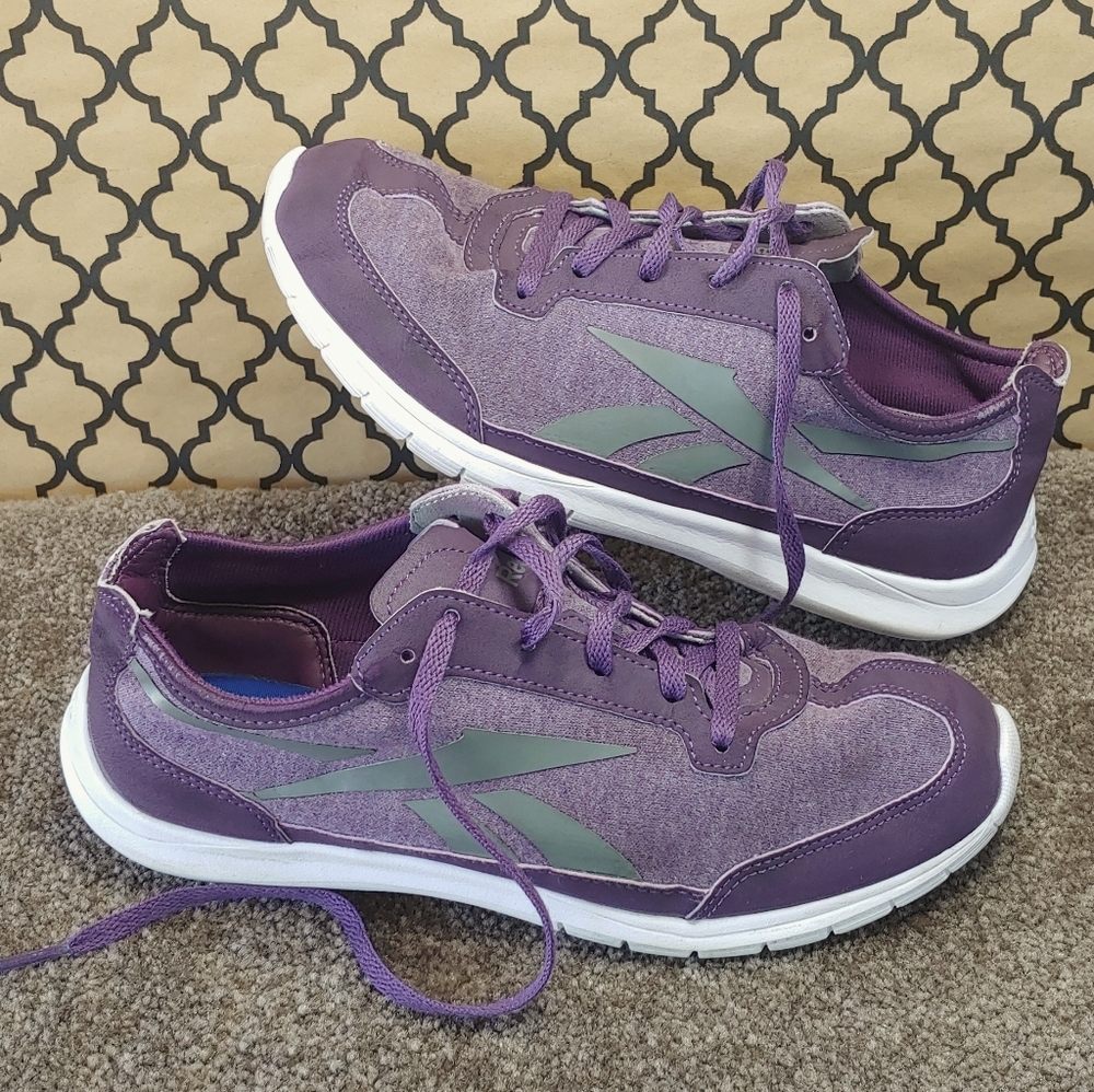 Reebok Sport Ahead Action